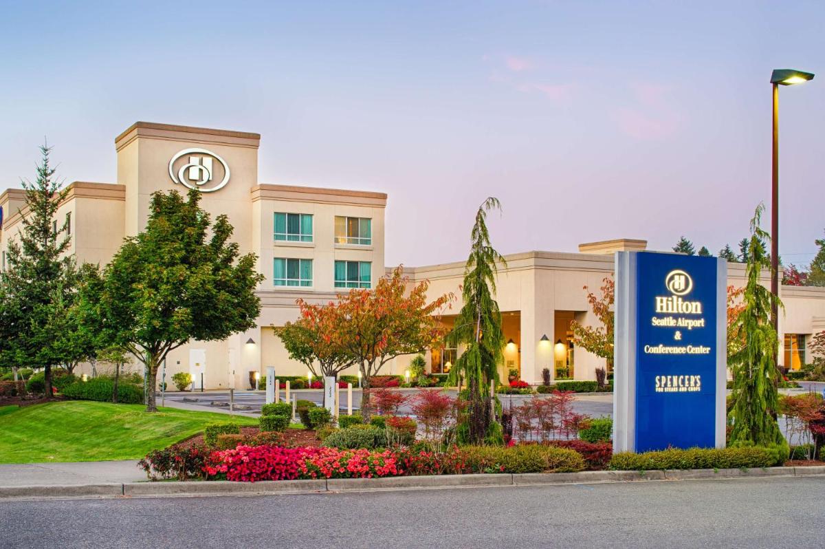 Hilton Seattle Airport & Conference Center - Housity