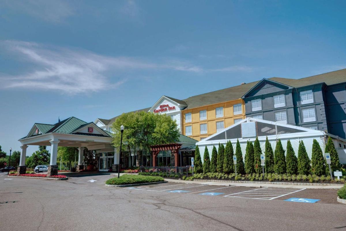 Hilton Garden Inn Hamilton - Housity
