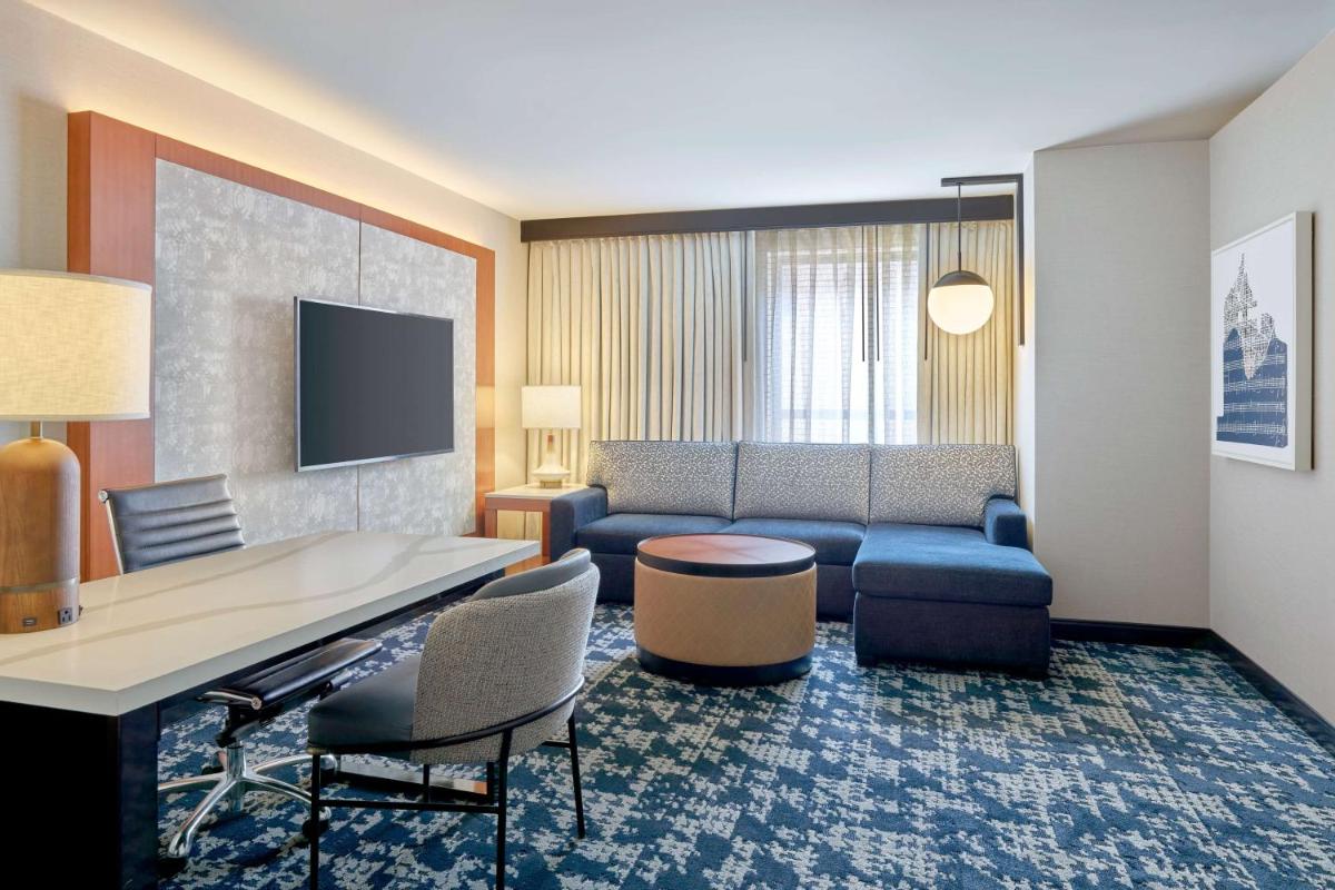 Embassy Suites by Hilton Washington DC Convention Center - Housity