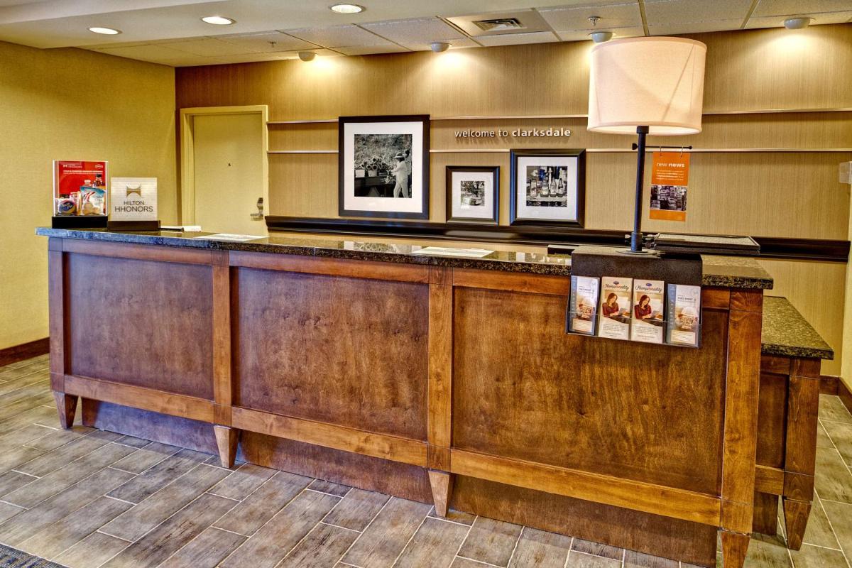 Hampton Inn Clarksdale, Ms - Housity
