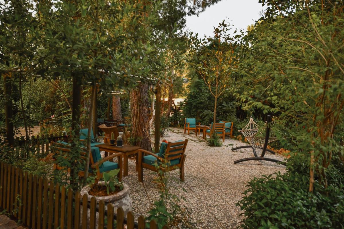 Pyramid Boutique Hotel - Housity