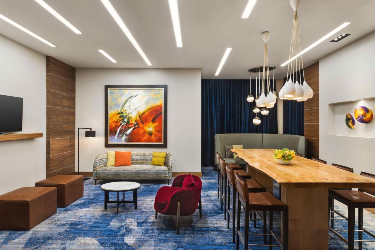 Hampton Inn San Francisco Downtown/Convention Center - Housity