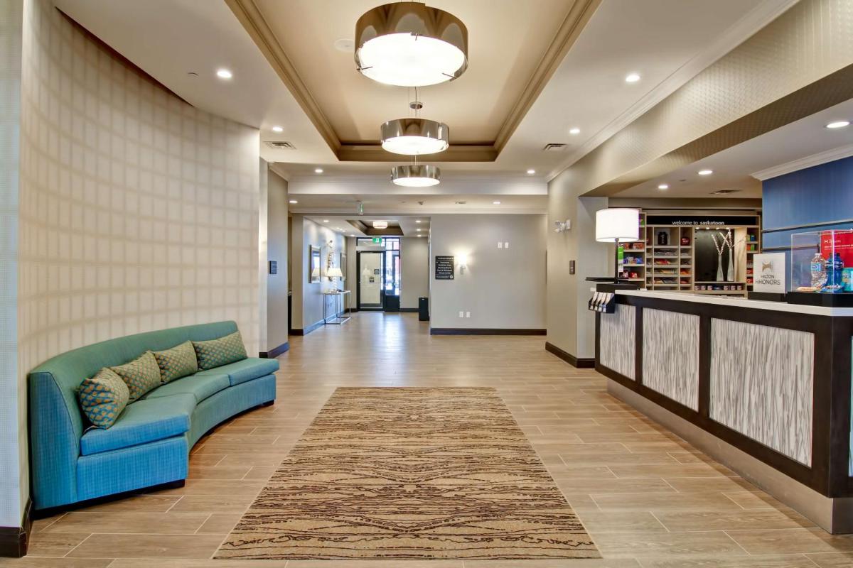 Hampton Inn & Suites by Hilton Saskatoon Airport - Housity