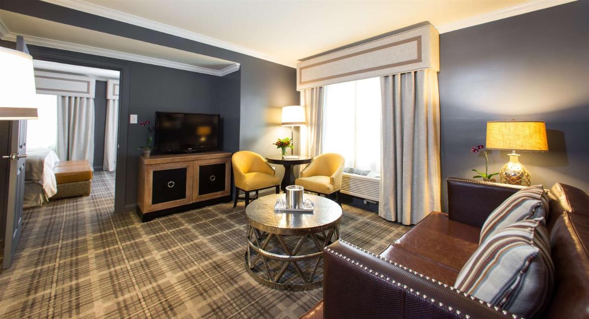 The Campbell House Lexington, Curio Collection by Hilton - Housity