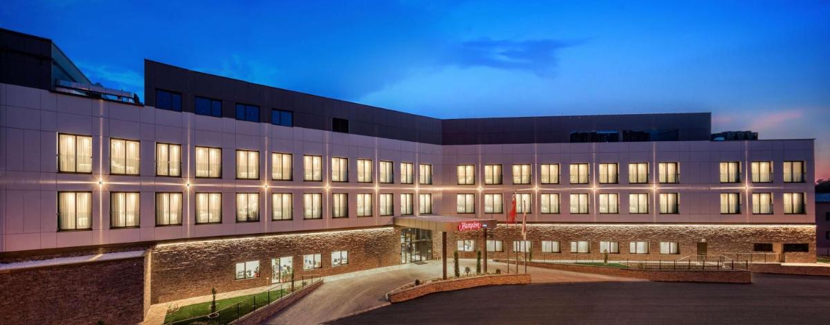 Hampton By Hilton Izmir Aliaga - Housity