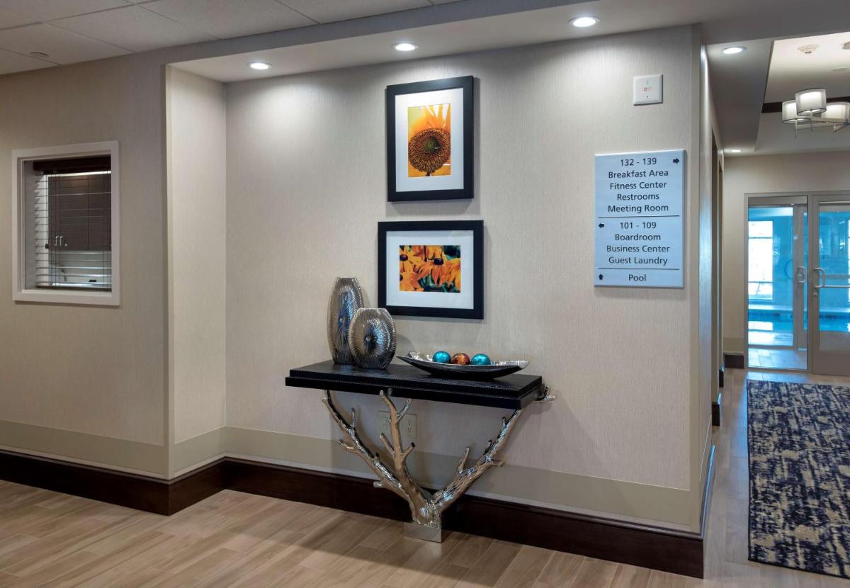Hampton Inn by Hilton New Paltz, NY - Housity