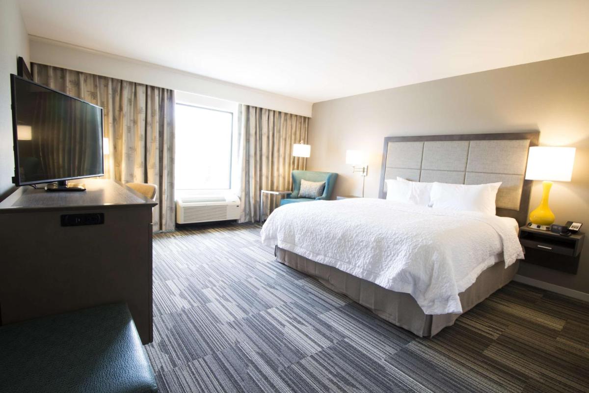 Hampton Inn Decatur, Mt. Zion, IL - Housity