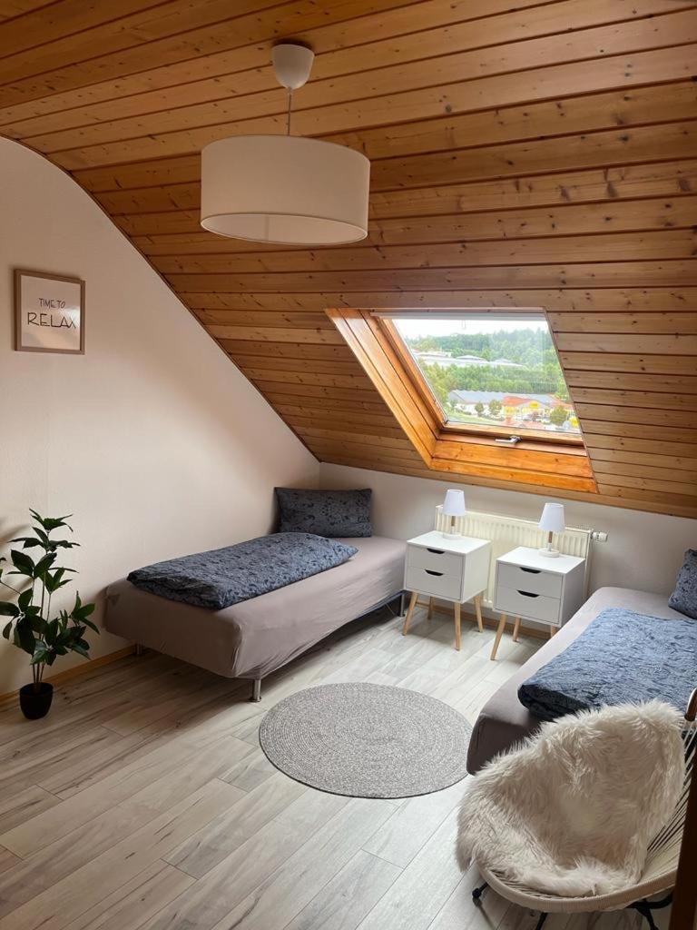 Ferien im idyllischen Odenwald mit Parkplatz vor dem Haus - Housity