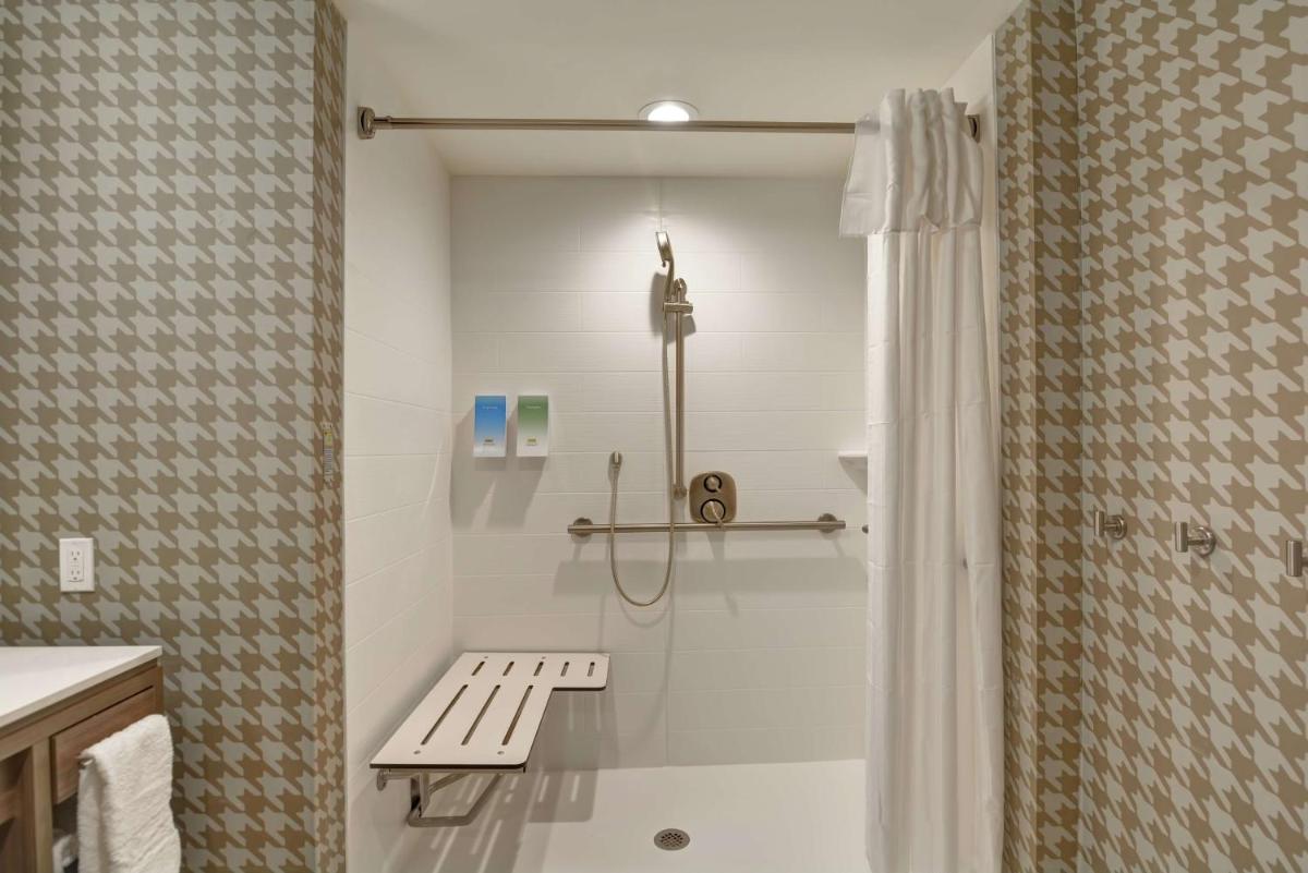 Home2 Suites By Hilton Dayton Vandalia - Housity