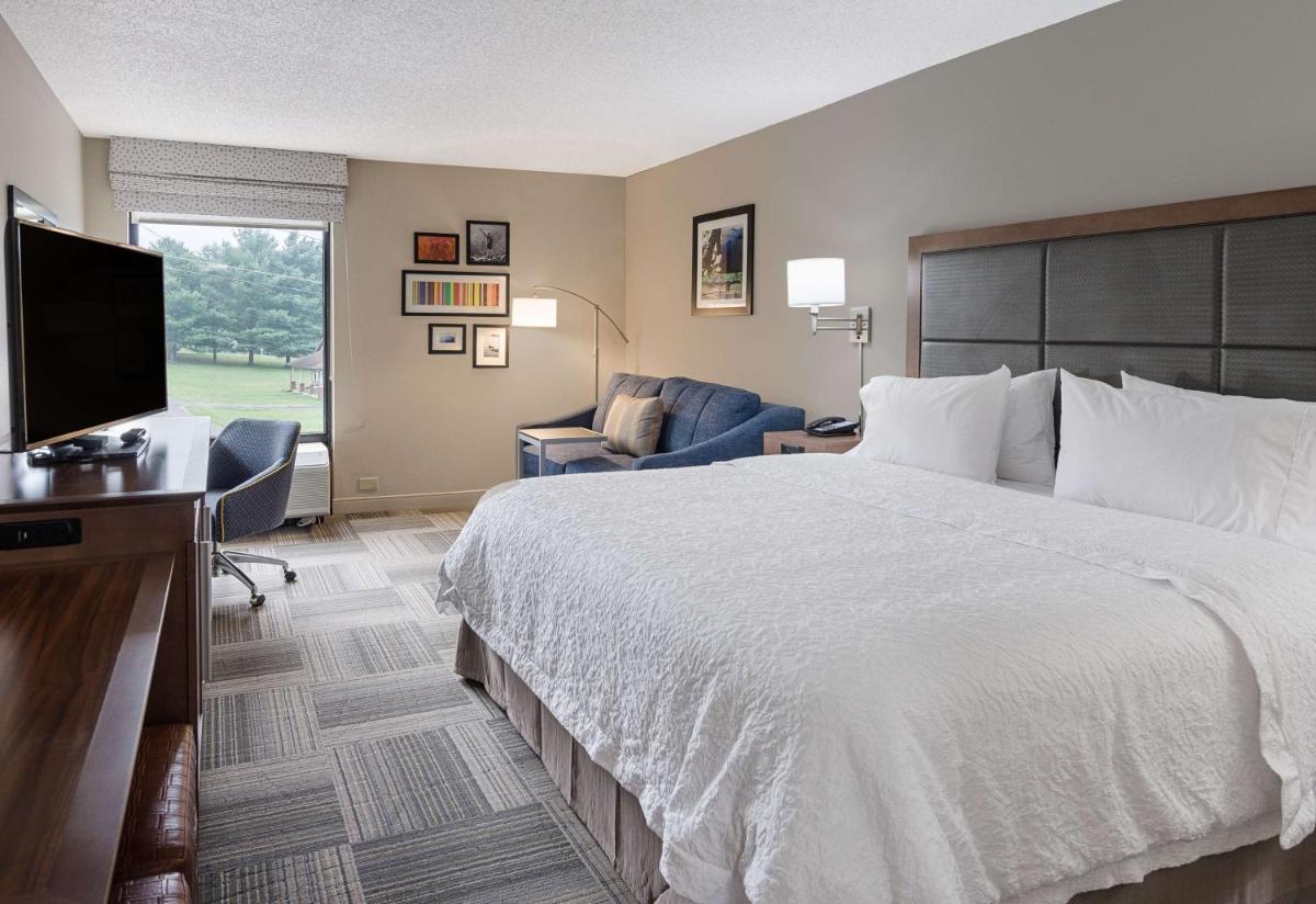 Hampton Inn Covington VA - Housity