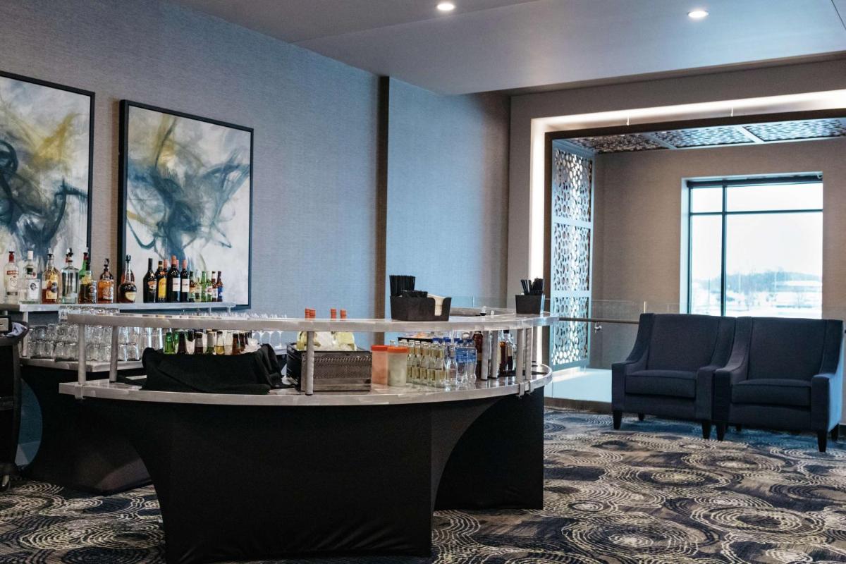 Hilton Garden Inn Madison Sun Prairie - Housity