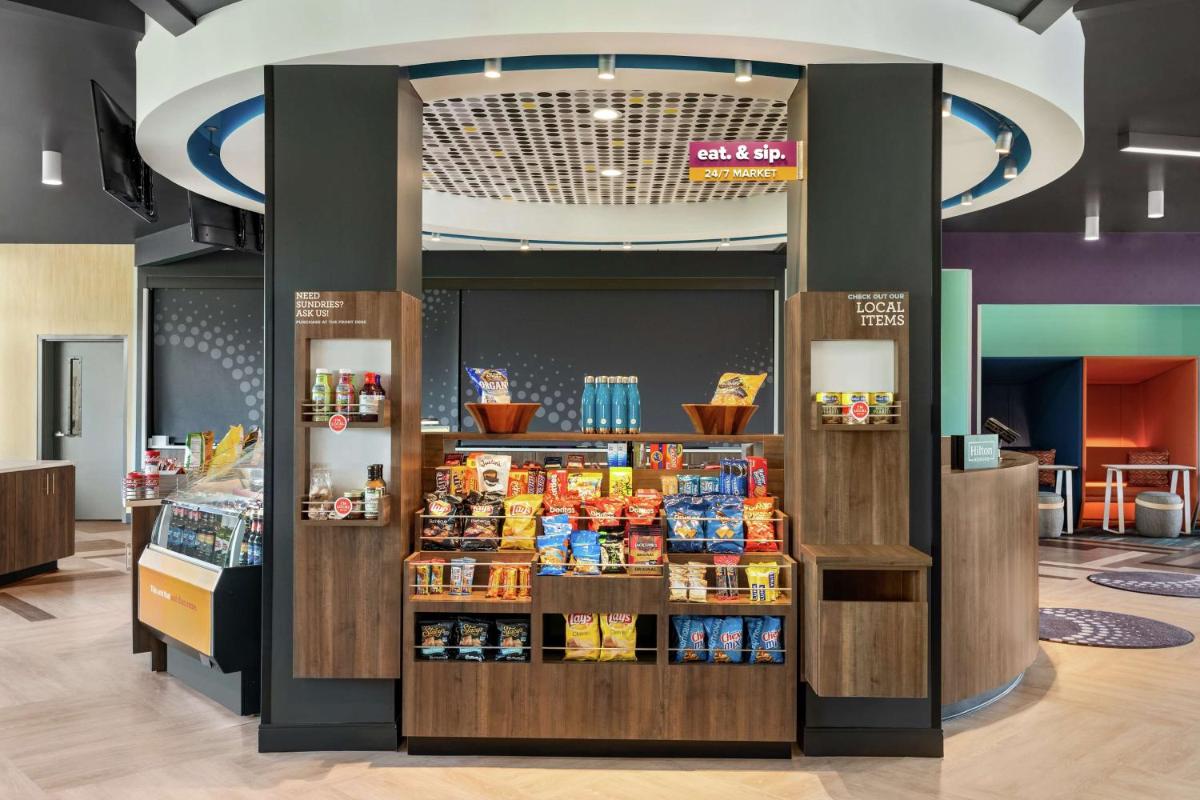 Tru By Hilton Florence I-95 - Housity