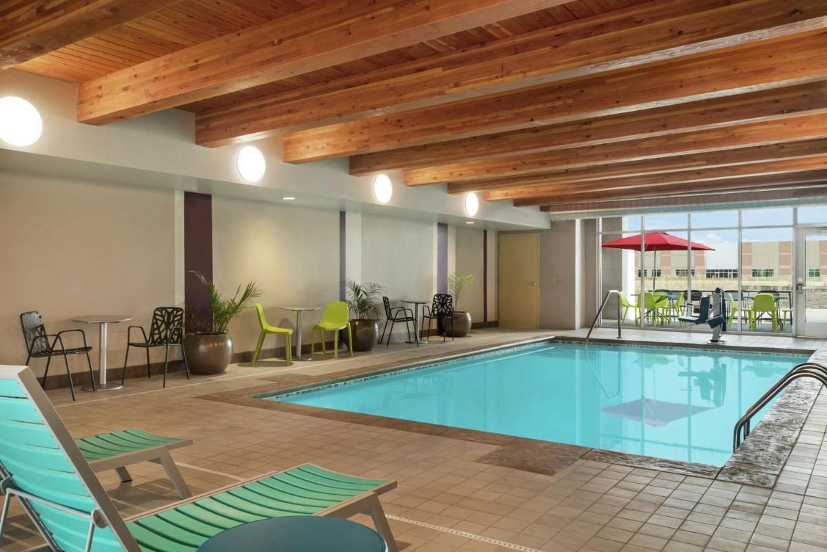 Home2 Suites By Hilton Brooklyn Park Minneapolis - Housity