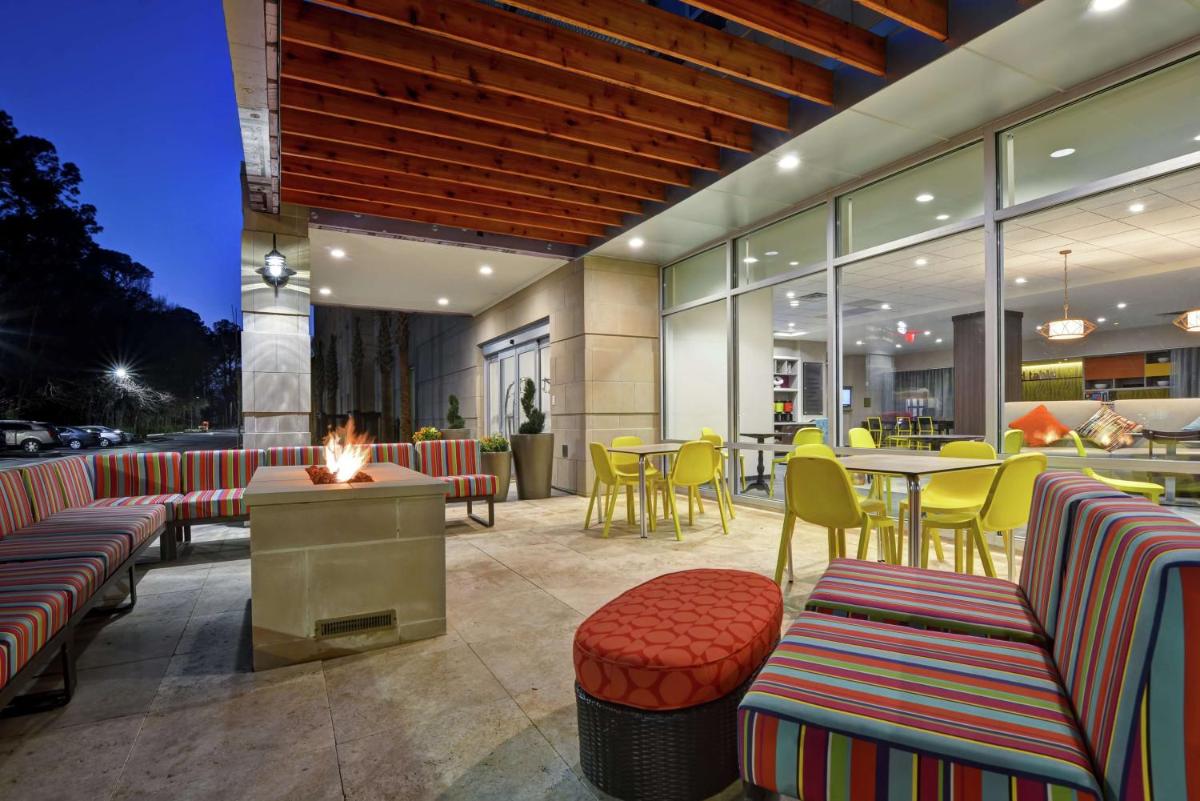 Home2 Suites Charleston West Ashley - Housity