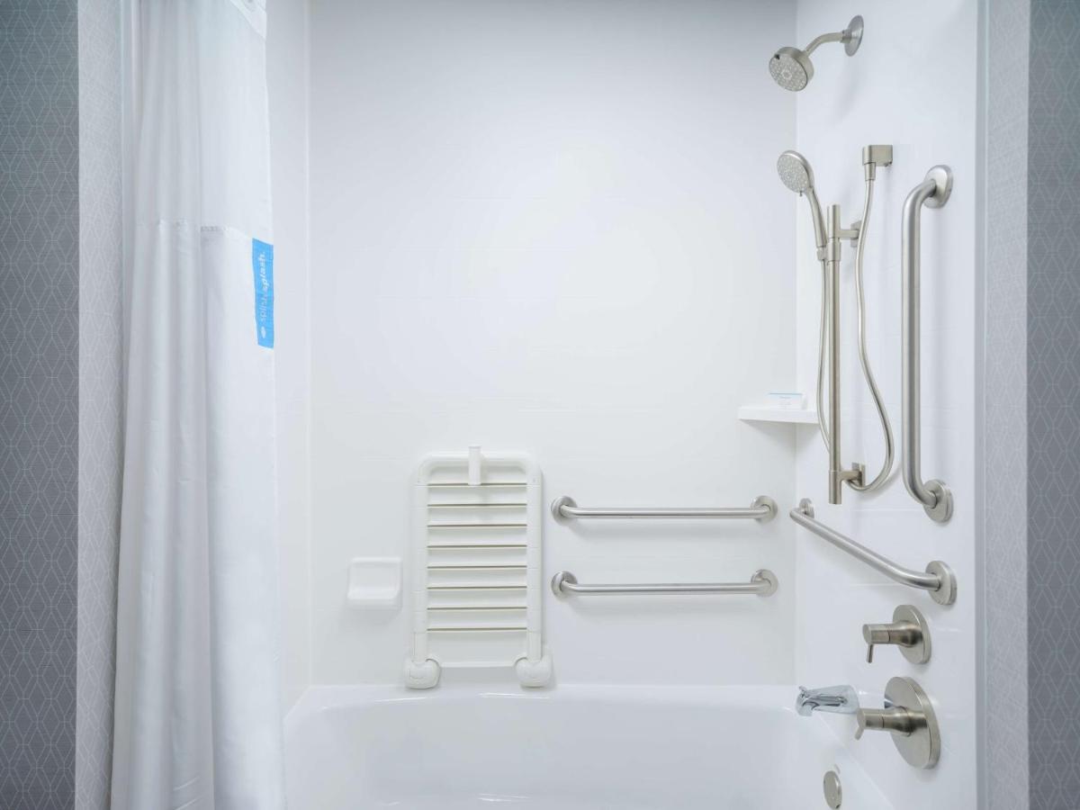 Hampton Inn & Suites Atlanta Decatur/Emory - Housity