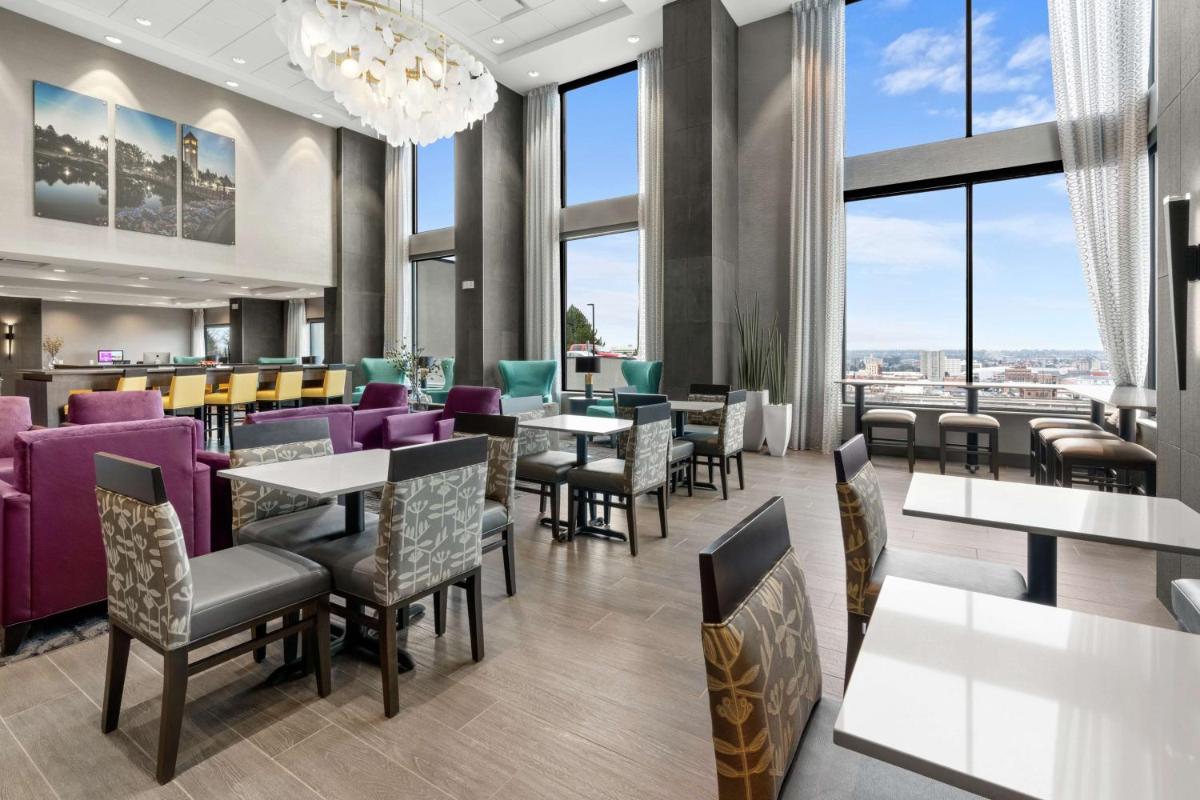 Hampton Inn & Suites Spokane Downtown-South - Housity