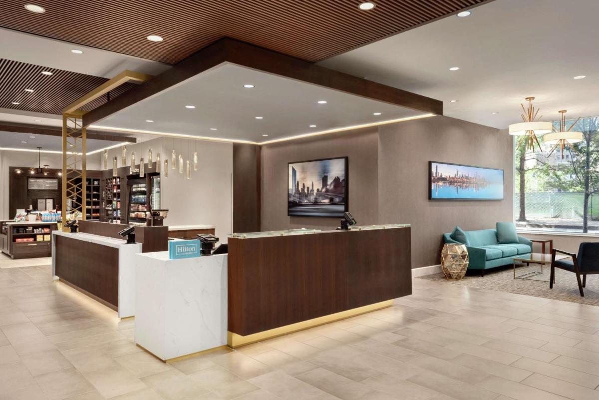 Homewood Suites By Hilton Chicago Downtown South Loop - Housity