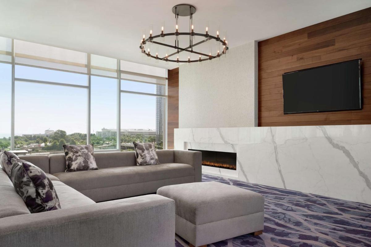 Homewood Suites By Hilton Chicago Downtown South Loop - Housity
