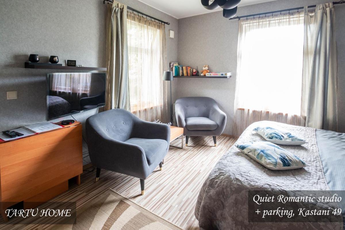 Quiet Romantic Studio plus parking, Tartu Home - Housity
