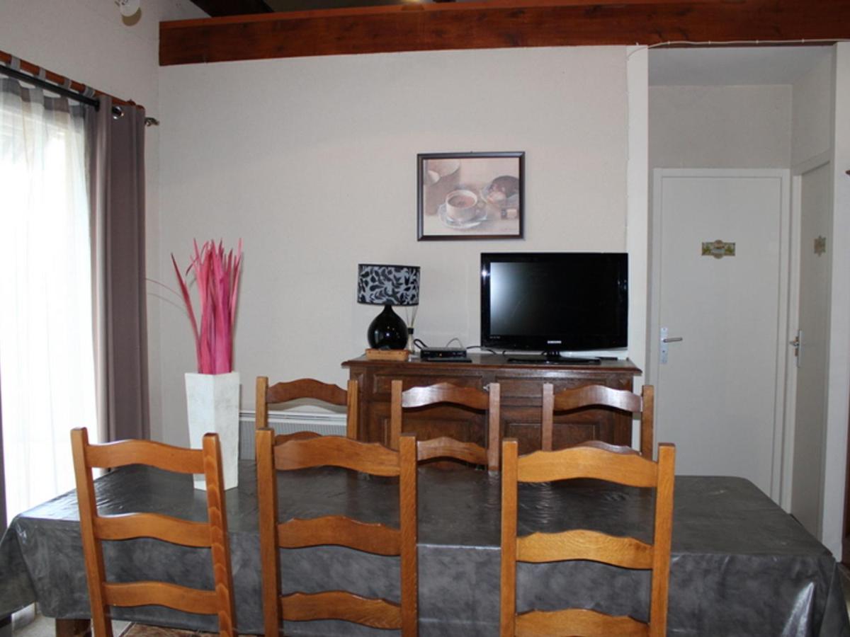 Gîte Vaumas, 3 pièces, 5 personnes - FR-1-489-233 - Housity