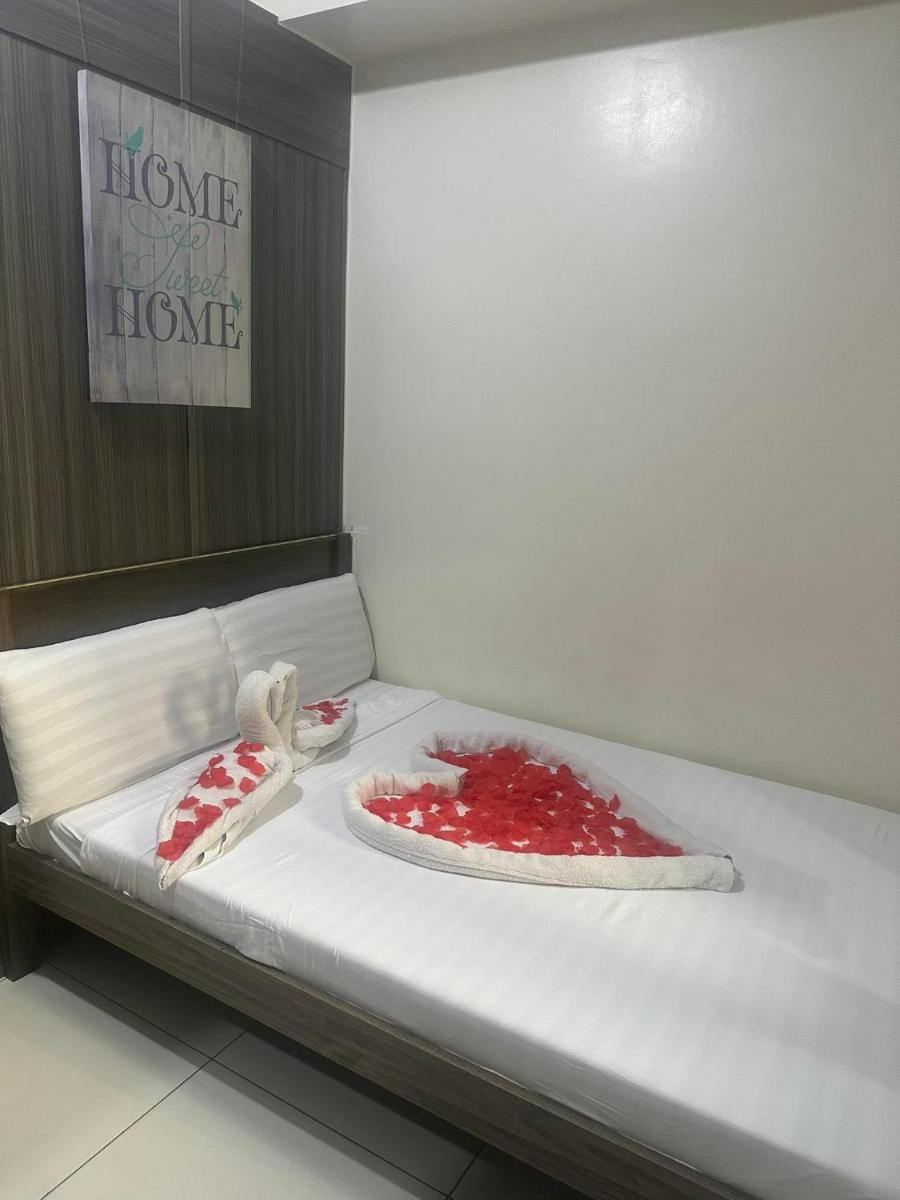 Green Residences Stays by PBYY - Housity