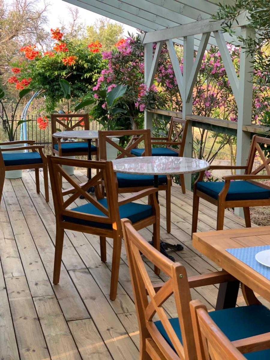 Nisaki Mathraki B&B - Housity