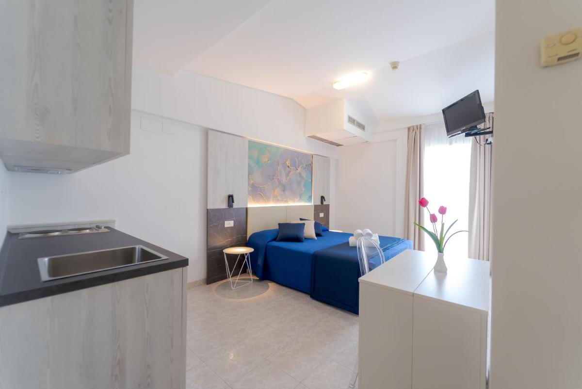 Hotel Beach - Housity