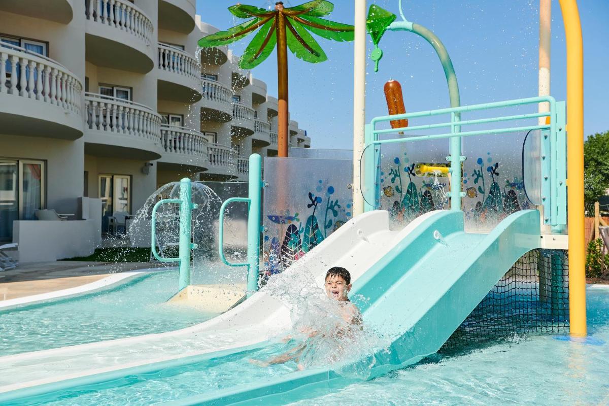Piscina en o cerca de Iberostar Selection Albufera Park All Inclusive