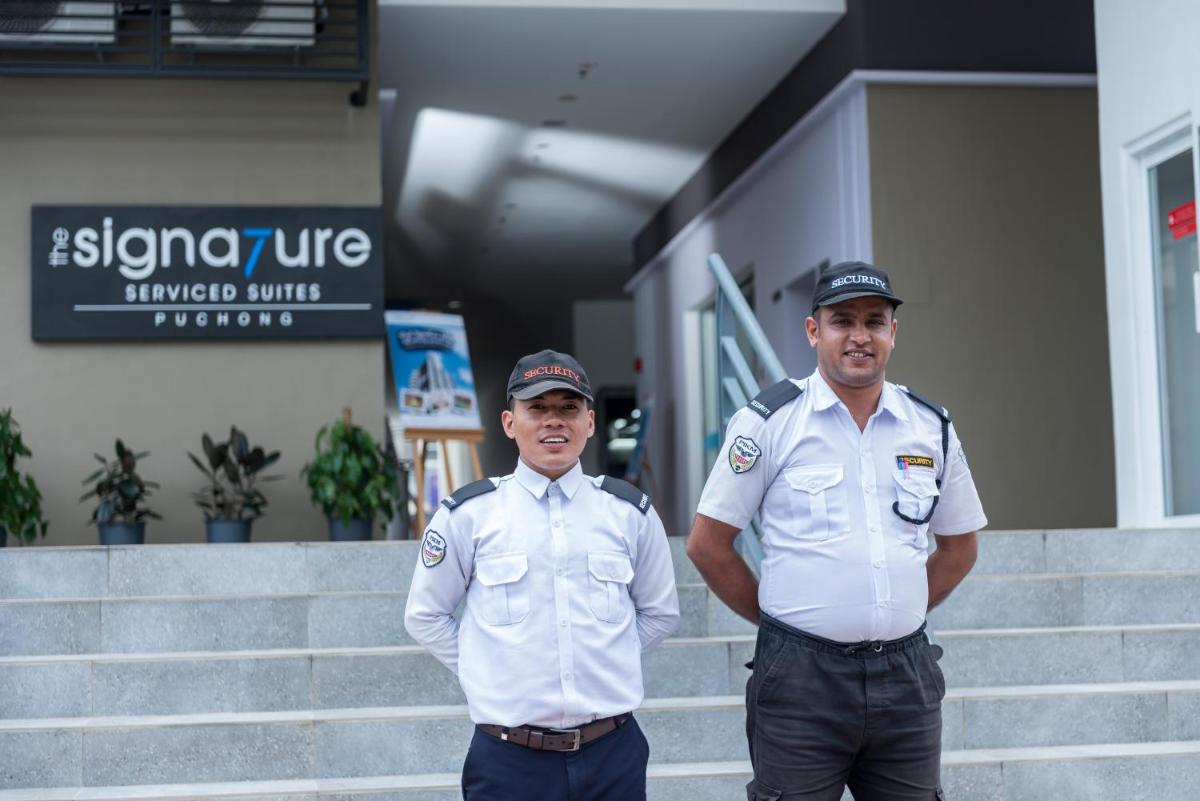 The Signature Serviced Suites Puchong - Housity