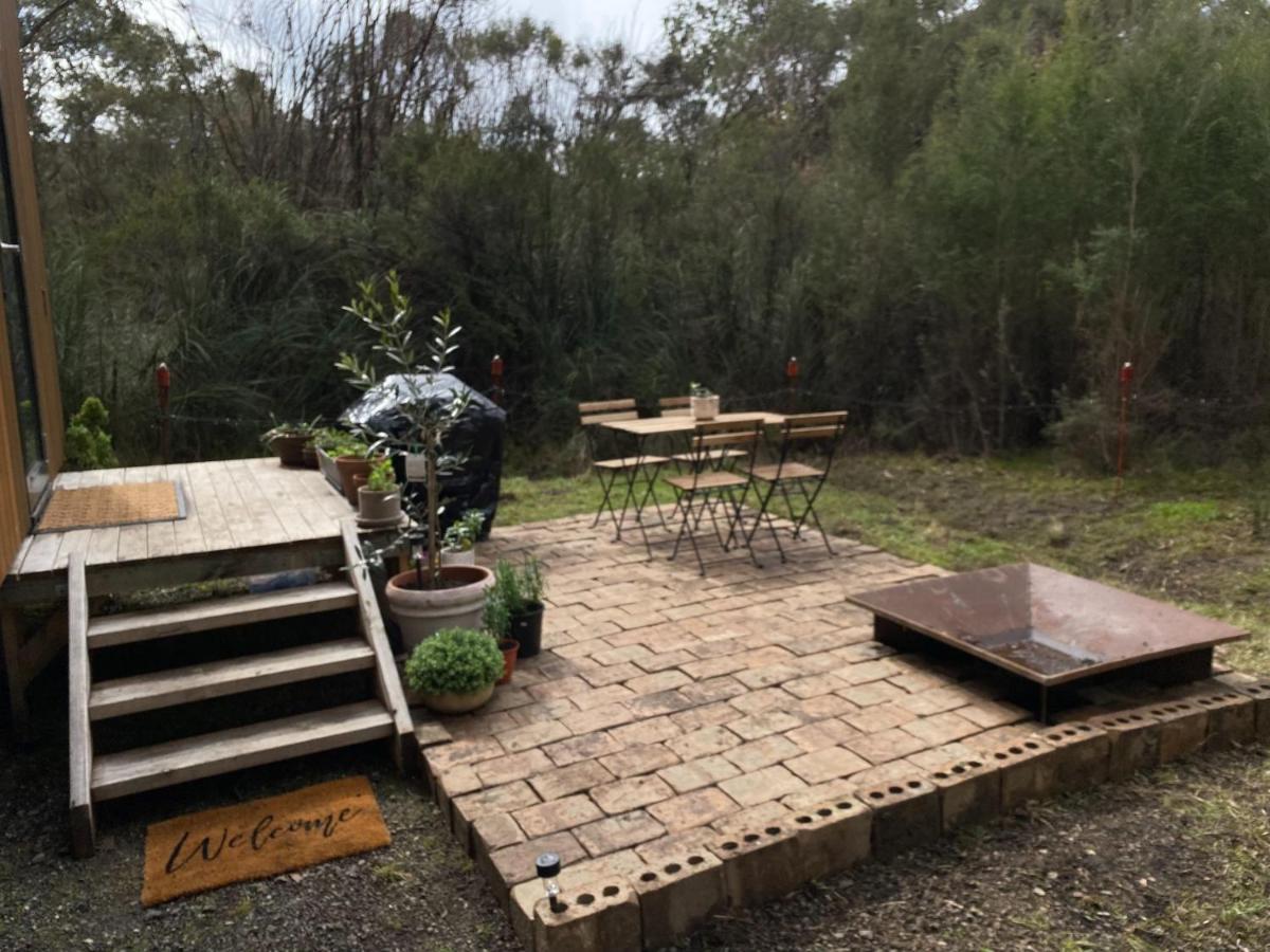 Tiny Retreat - Soulitude - Housity
