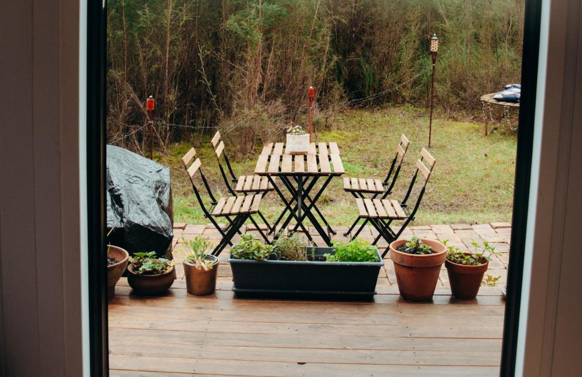 Tiny Retreat - Soulitude - Housity