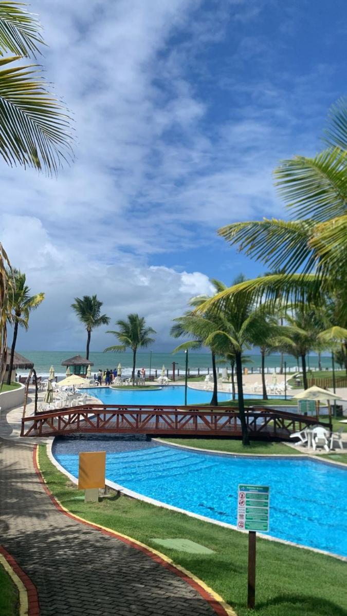 Beach Class Resort 2 quartos Muro Alto BMS - Housity