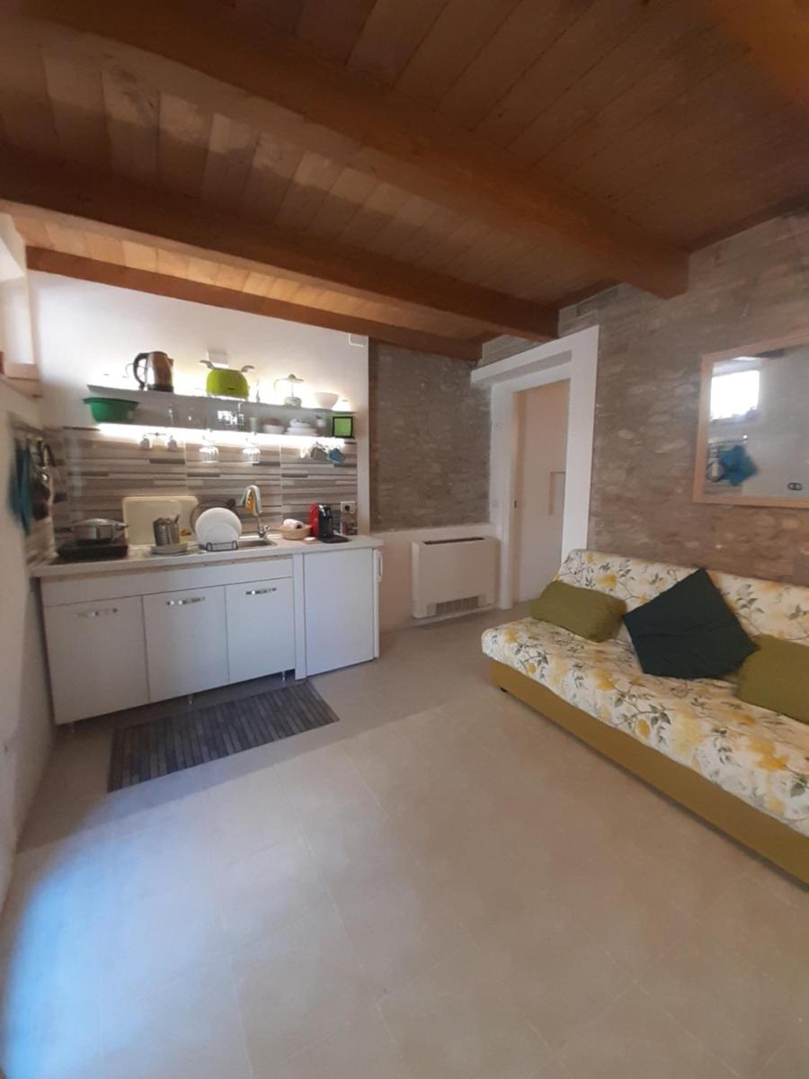 Casina a Porta Sant'Angelo - Housity