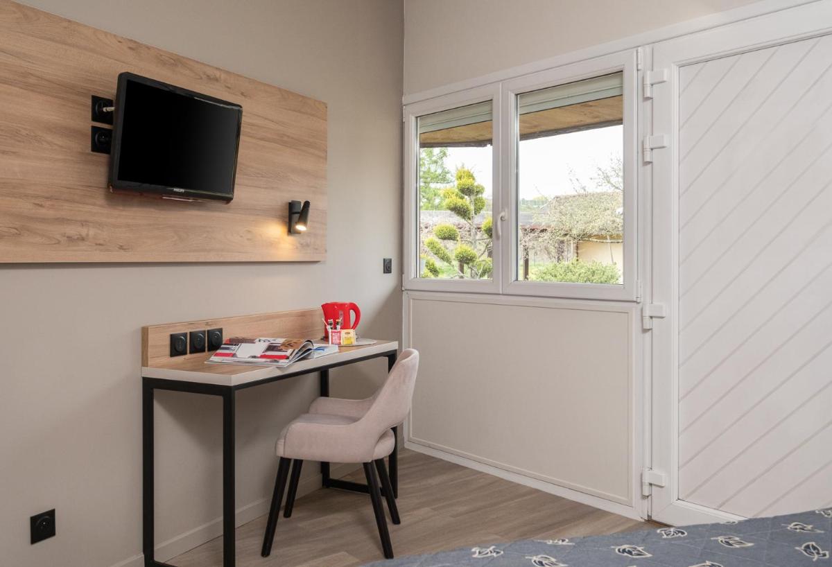Charme Hôtel, Montbéliard Sud - Housity