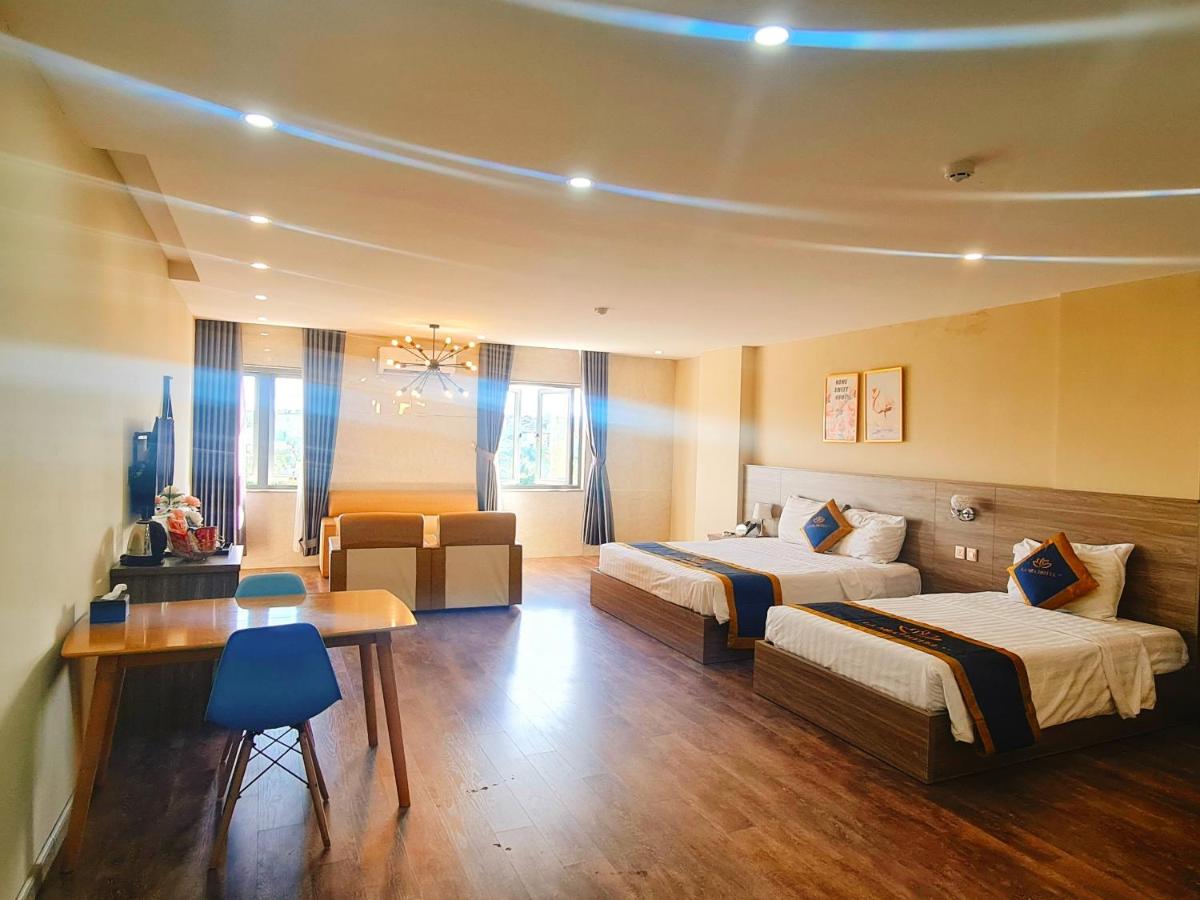 LA MIA Lakeview Hotel - Housity