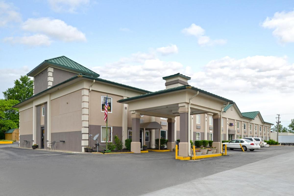 Country Garden & Suites - Housity