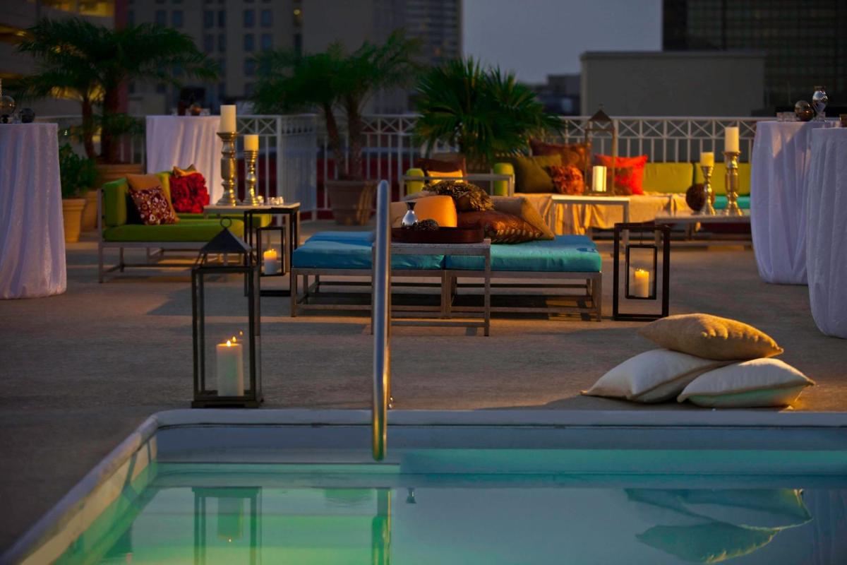 Renaissance New Orleans Arts Warehouse District Hotel - Housity