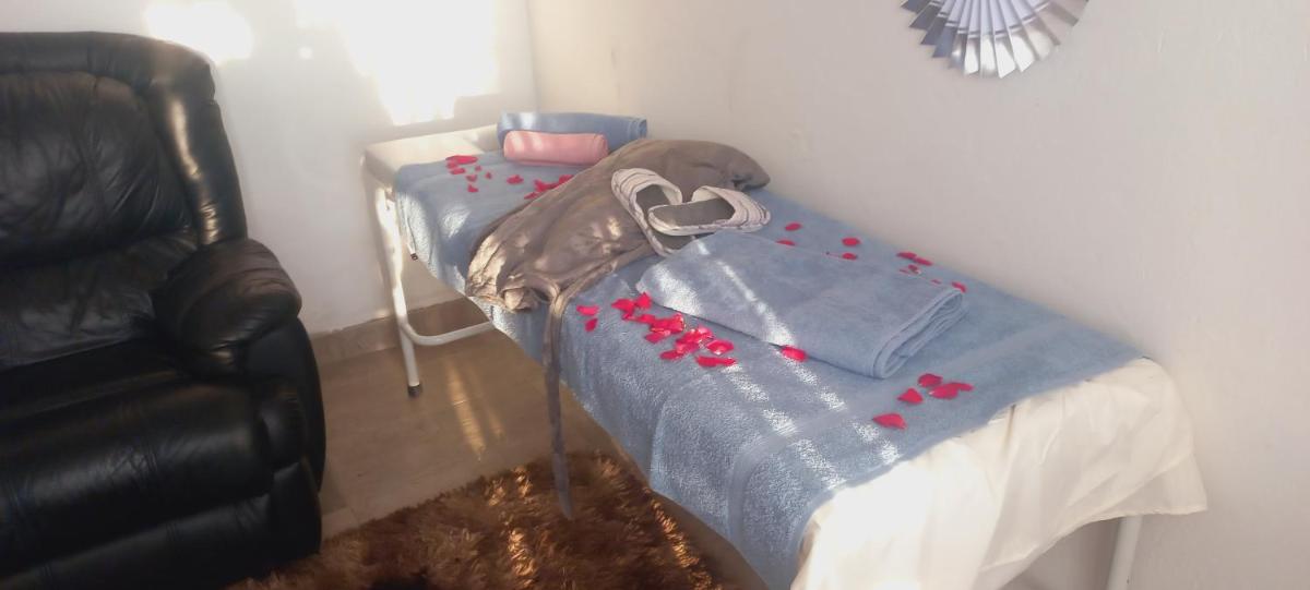 Karee Gardens B&B - Housity