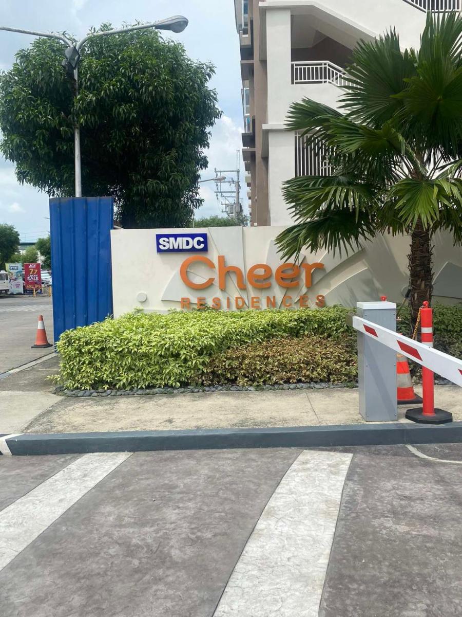 Twenty-Nine Cats - SMDC Cheer Residences Marilao - Housity