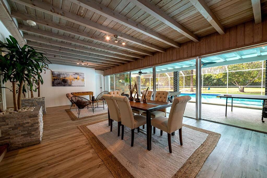 Suitetrails - Luxury Miami Village w/Pool+Grill+MiniGolf