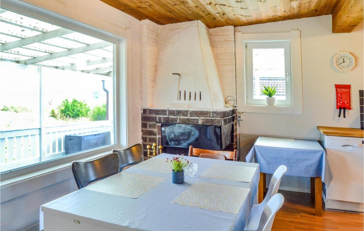 3 Bedroom Awesome Home In Mariefred - Housity