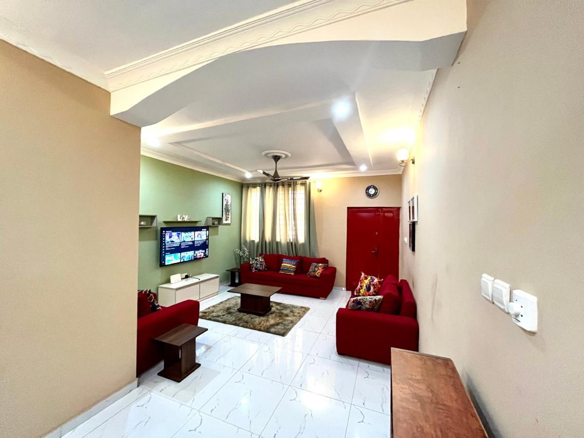 Hidden Gem In Oyibi New 2 Luxury Bedroom Apartment - Housity