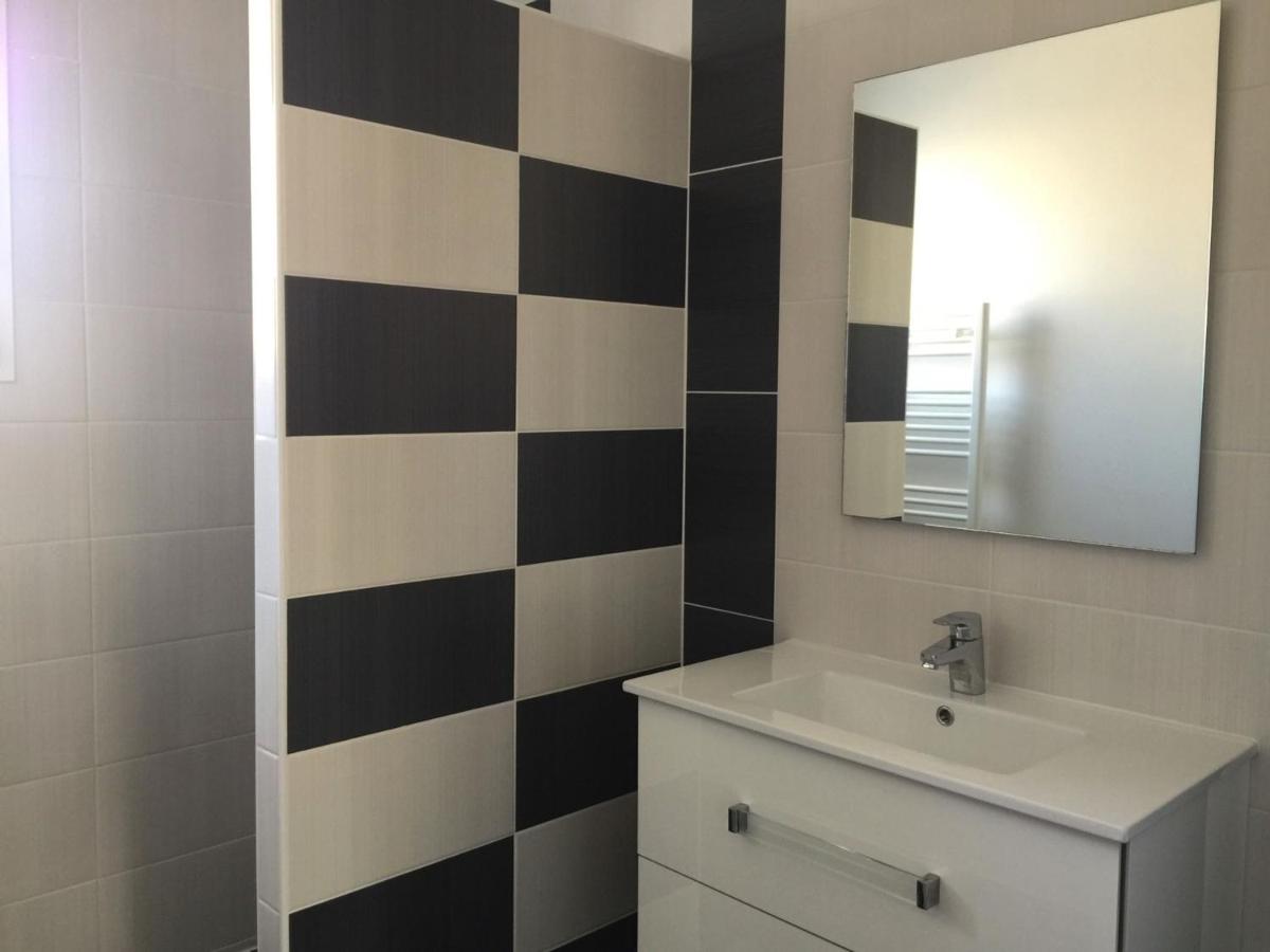 Maison à Longeville-sur-Mer : Plage, Surf et Détente - FR-1-336-109 - Housity