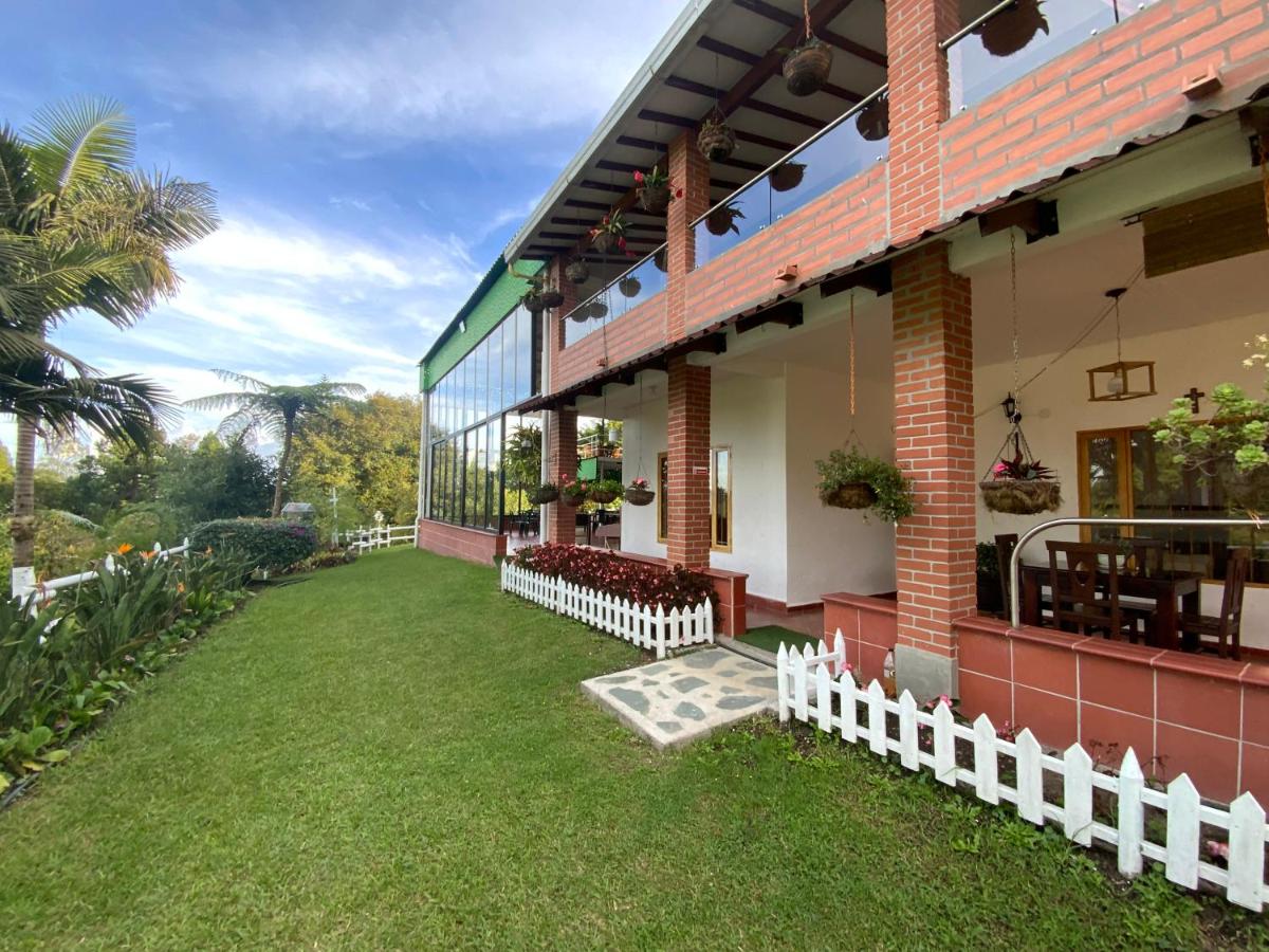 Finca Hotel 12 Palmas by 5 Host - Housity