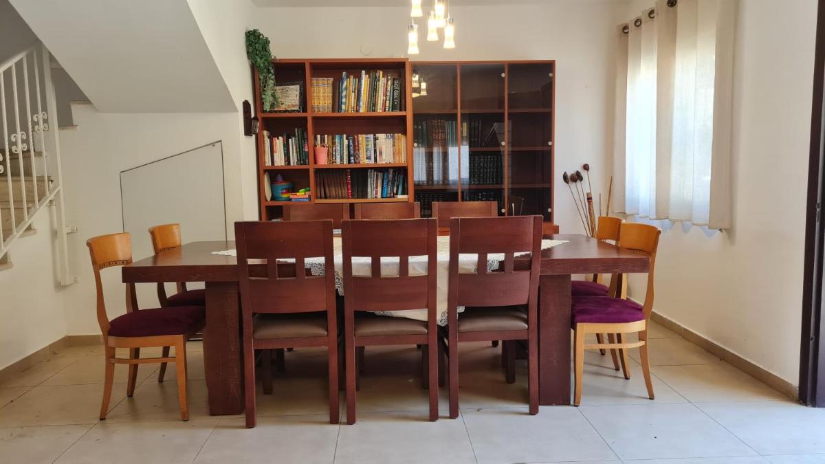 וילה נוף הרים שלומי - Housity
