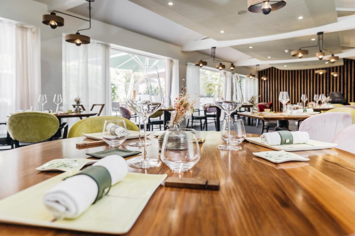 Le Carré d'Alethius Logis Hôtel-Restaurant Gastronomique - Housity