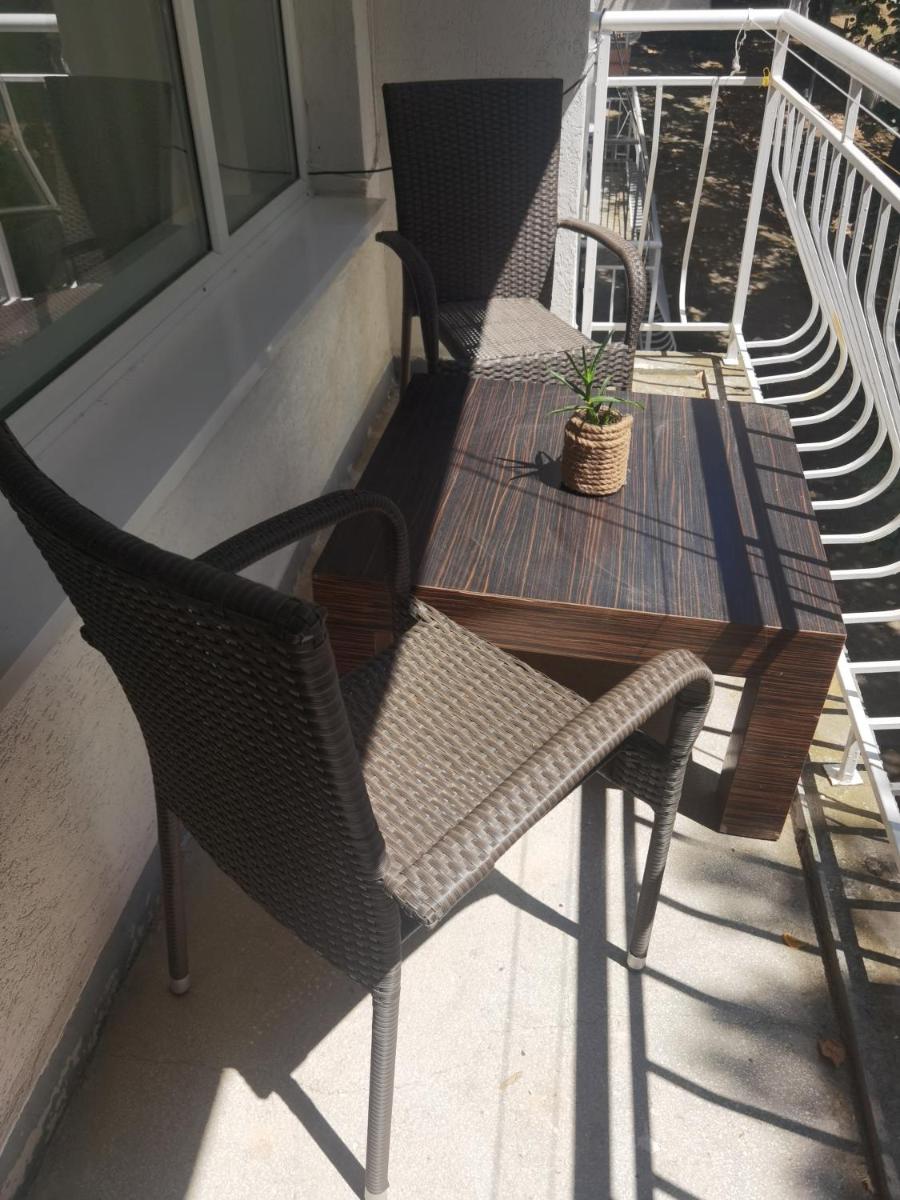 Khotel eskana - Housity