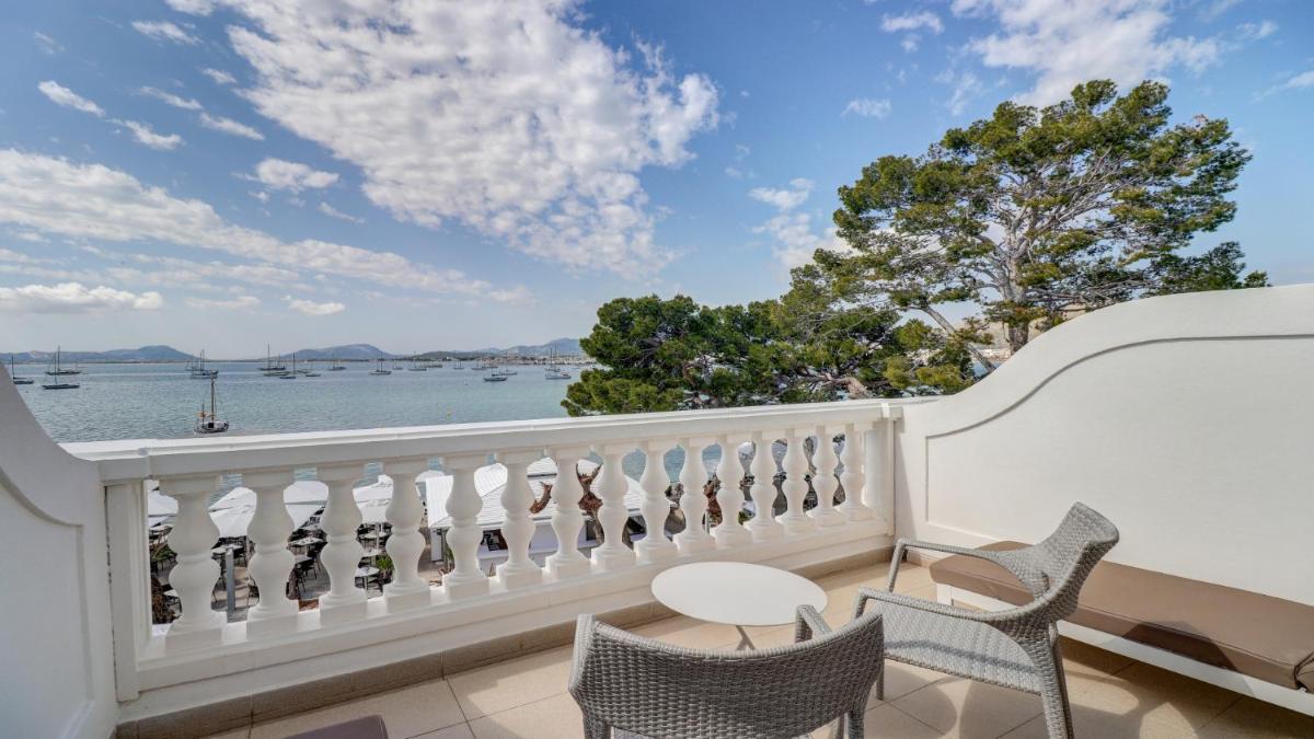 Un balcón o terraza de Hotel Illa d'Or & Club Apts 4* Sup
