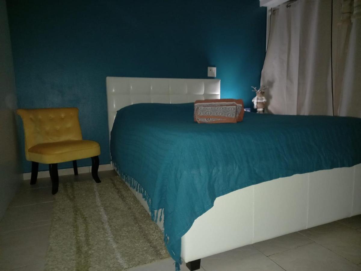 Chambre d'hôte chez Aurélie et Jean-Christophe - Housity