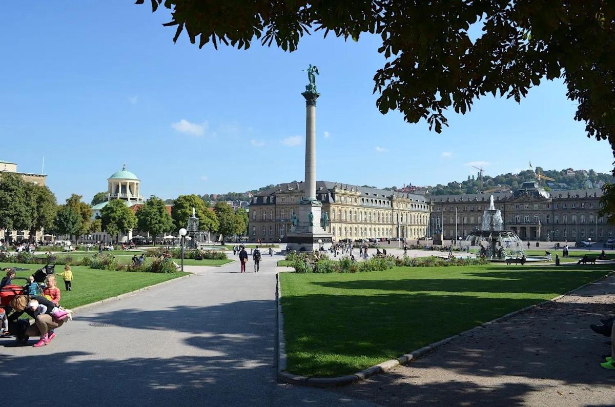 FlyHigh Apartment Stuttgart - Housity